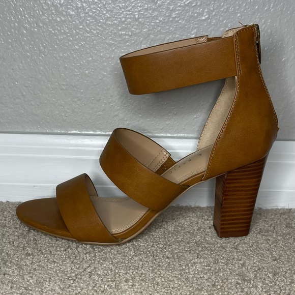 Kelly & Katie Shoes - Kelly & Katie Tan Charlotte Sandals